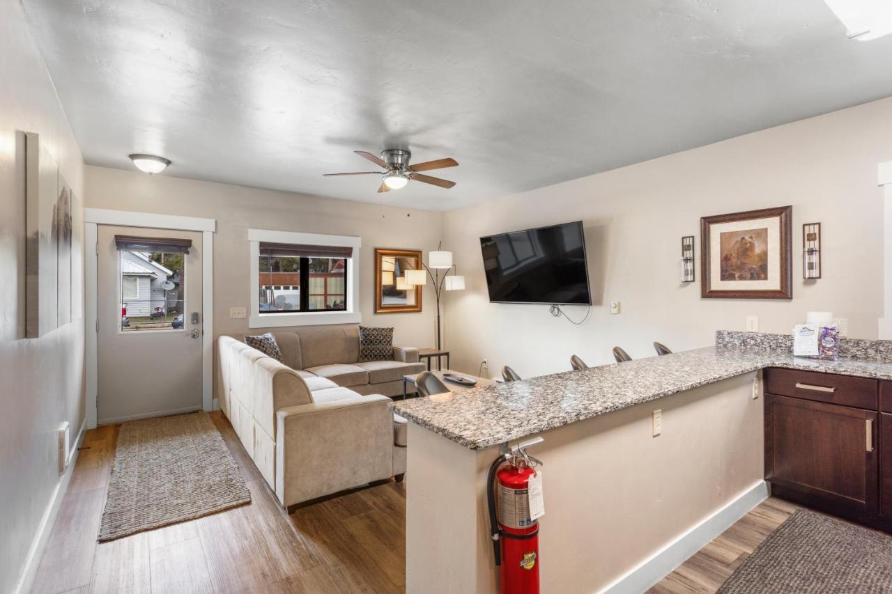The Yellowstone Hideaway Unit A West Yellowstone Exterior foto